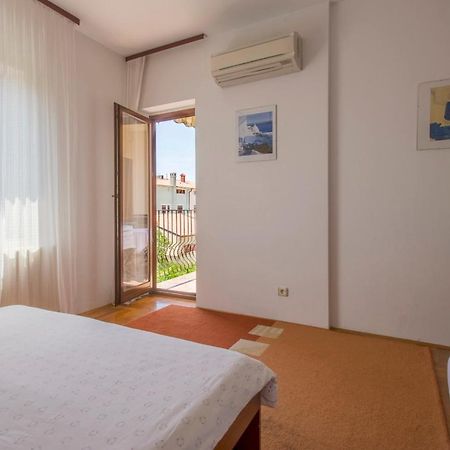 Apartment Sandra Pola Esterno foto